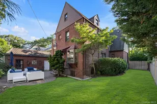 15 Parkwold Dr W, Valley Stream, NY 11580 - Photo 26
