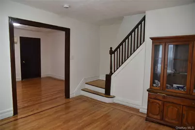 4126 Digney Avenue, Bronx, NY 10466 - Photo 6