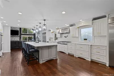 39 Julia Court, Mahopac, NY 10541 - Photo 8