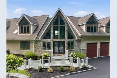 39 Julia Court, Mahopac, NY 10541 - Photo 2