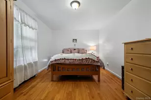 2745 Woodhull Ave, Bronx, NY 10469 - Photo 16