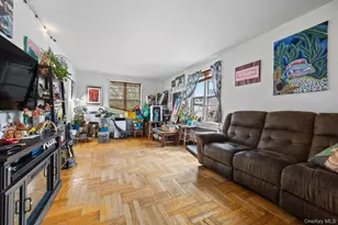 2745 Woodhull Ave, Bronx, NY 10469 - Photo 18