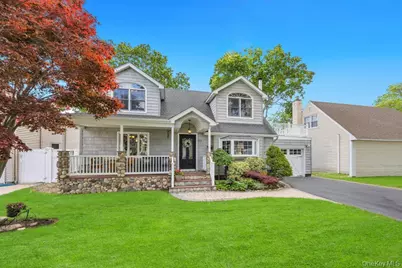 263 Charles Avenue, Massapequa Park, NY 11762 - Photo 2