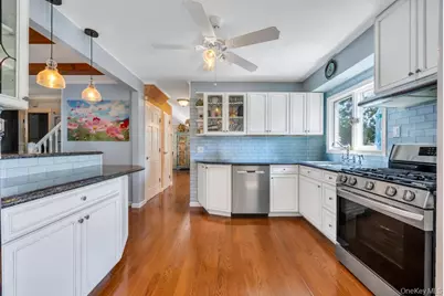 263 Charles Avenue, Massapequa Park, NY 11762 - Photo 24