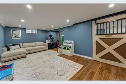 116 Railroad Avenue, Saint James, NY 11780 - Photo 16