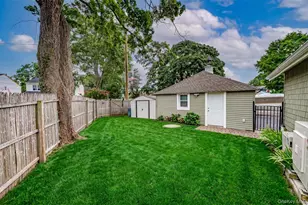 116 Railroad Ave, Saint James, NY 11780 - Photo 22