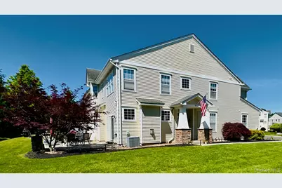 6 Avoncroft Lane, Middletown, NY 10940 - Photo 1