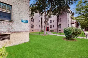144-15 78th Rd, Kew Gardens, NY 11367 - Photo 20