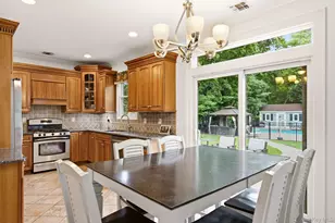 4 Patricks Way, Saint James, NY 11780 - Photo 16