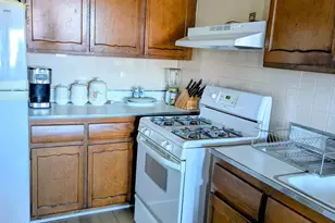 1966 Newbold Ave, Bronx, NY 10472 - Photo 10