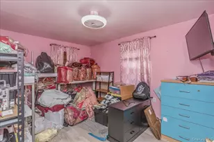 10752 Remington St, Jamaica, NY 11435 - Photo 24