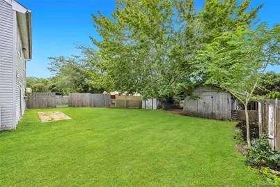 12 Handy Lane, Medford, NY 11763 - Photo 8