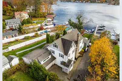 68 W Lake Boulevard, Mahopac, NY 10541 - Photo 10