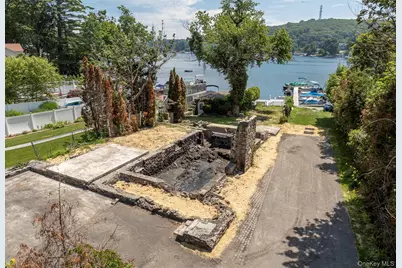 68 W Lake Boulevard, Mahopac, NY 10541 - Photo 4