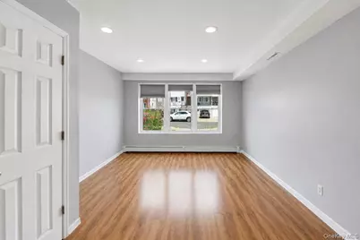 227 Calhoun Avenue, Bronx, NY 10465 - Photo 14