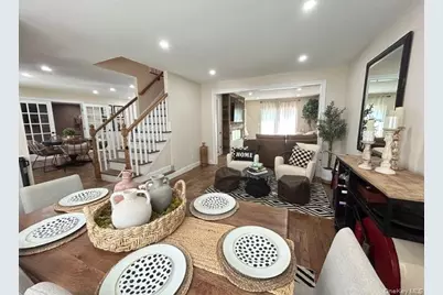 32 Morris Avenue, Patchogue, NY 11772 - Photo 12