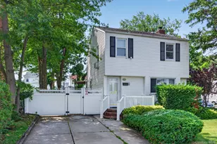 166-04 22nd Ave, Whitestone, NY 11357 - Photo 1