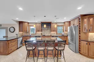 24 Fox Rd, East Setauket, NY 11733 - Photo 8