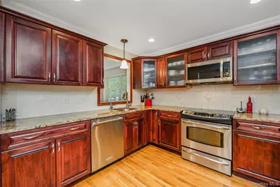 65 Colonial Drive, Farmingdale, NY 11735 - Photo 12