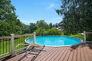 426 Route 6N, Mahopac, NY 10541 - Photo 18