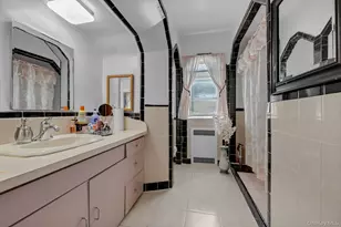 116-44 227th St, Cambria Heights, NY 11411 - Photo 12