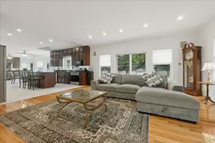 7 Laurel Ln, Old Westbury, NY 11568 - Photo 22