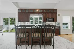7 Laurel Ln, Old Westbury, NY 11568 - Photo 16