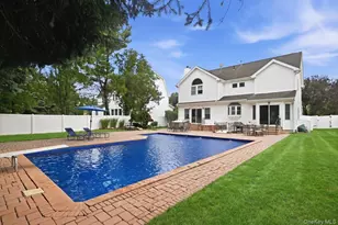 7 Laurel Ln, Old Westbury, NY 11568 - Photo 46