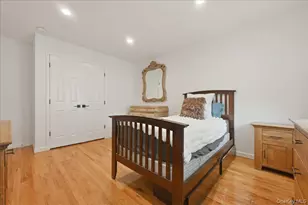 7 Laurel Ln, Old Westbury, NY 11568 - Photo 34