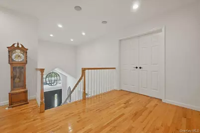 7 Laurel Lane, Old Westbury, NY 11568 - Photo 24