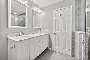 54 Meadow Pond Cir, Miller Place, NY 11764 - Photo 18