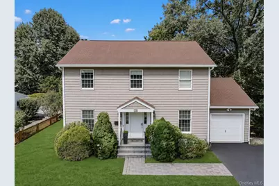 105 Huntley Drive, Ardsley, NY 10502 - Photo 2