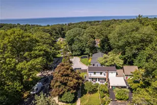 88 Cherry Rd, Rocky Point, NY 11778 - Photo 2