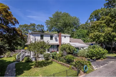 88 Cherry Road, Rocky Point, NY 11778 - Photo 4