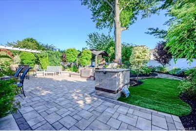 6 Geoffrey Lane, Hewlett, NY 11557 - Photo 22