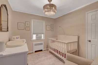 344 Tremont Road, Lindenhurst, NY 11757 - Photo 18