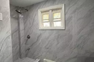 40 S Corona Ave, Valley Stream, NY 11580 - Photo 4