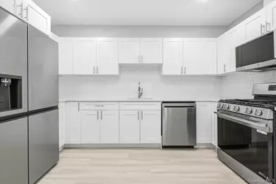 108-42 64th Avenue #2nd Floor, Forest Hills, NY 11375 - Photo 6