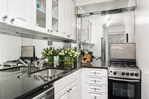 153 E 57th St, New York, NY 10022 - Photo 10