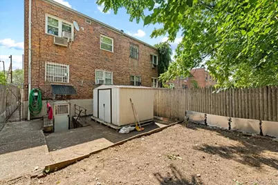 716 Hemlock Street, Brooklyn, NY 11208 - Photo 38