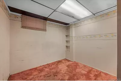 125 Sterling Road, Elmont, NY 11003 - Photo 20