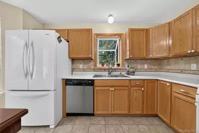 36 Overlook Terrace, Walden, NY 12586 - Photo 10