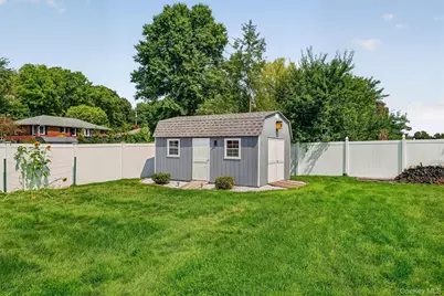 6 Broad Street, New Windsor, NY 12553 - Photo 20