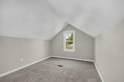 6 Broad Street, New Windsor, NY 12553 - Photo 14