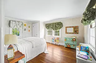 11-20 Shore Rd, Little Neck, NY 11363 - Photo 32