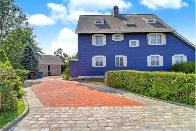 1120 Shore Road, Little Neck, NY 11363 - Photo 12