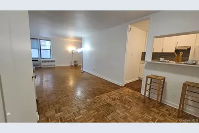 35-20 Leverich Street #225, Jackson Heights, NY 11372 - Photo 6
