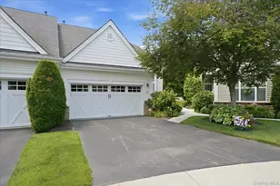 78 Ballad Ct, Eastport, NY 11941 - Photo 2