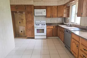 4 Broadfield Pl, Glen Cove, NY 11542 - Photo 22