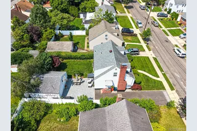 267 Hill Street, Mineola, NY 11501 - Photo 20